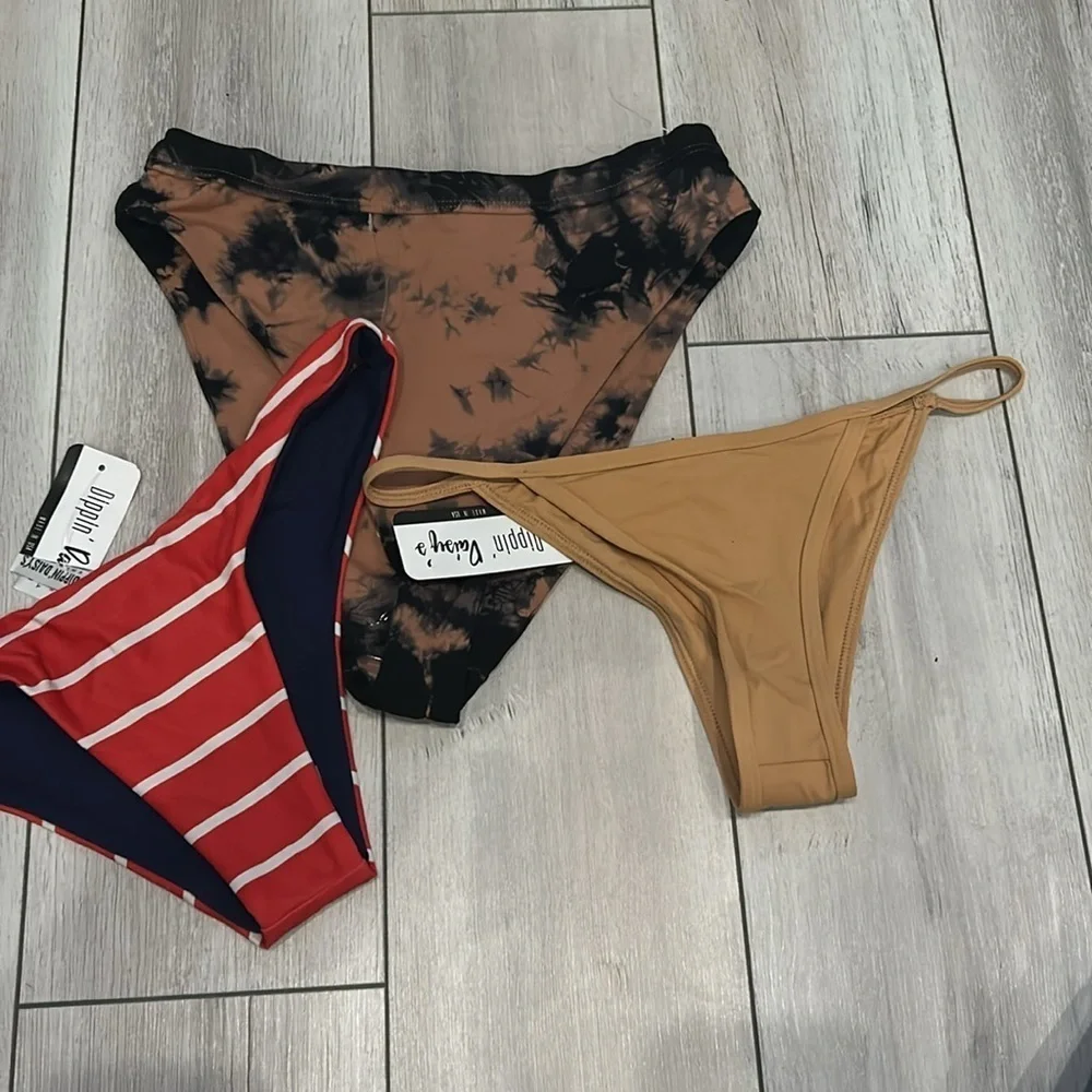 Dippin’ Daisy’s bundle of 3 size medium bikini swim bottoms NWT